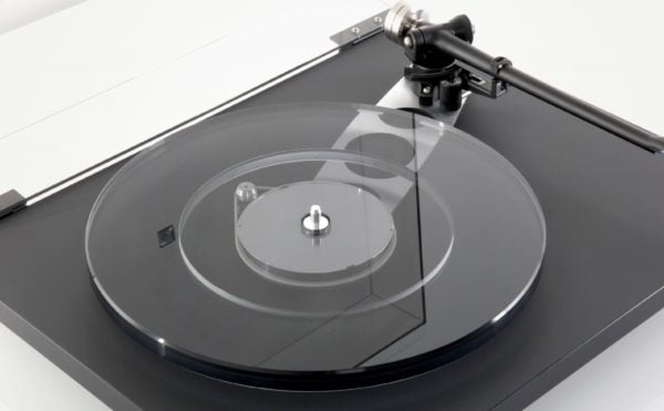 rega-planar-6-musicon-2-scaled.jpg